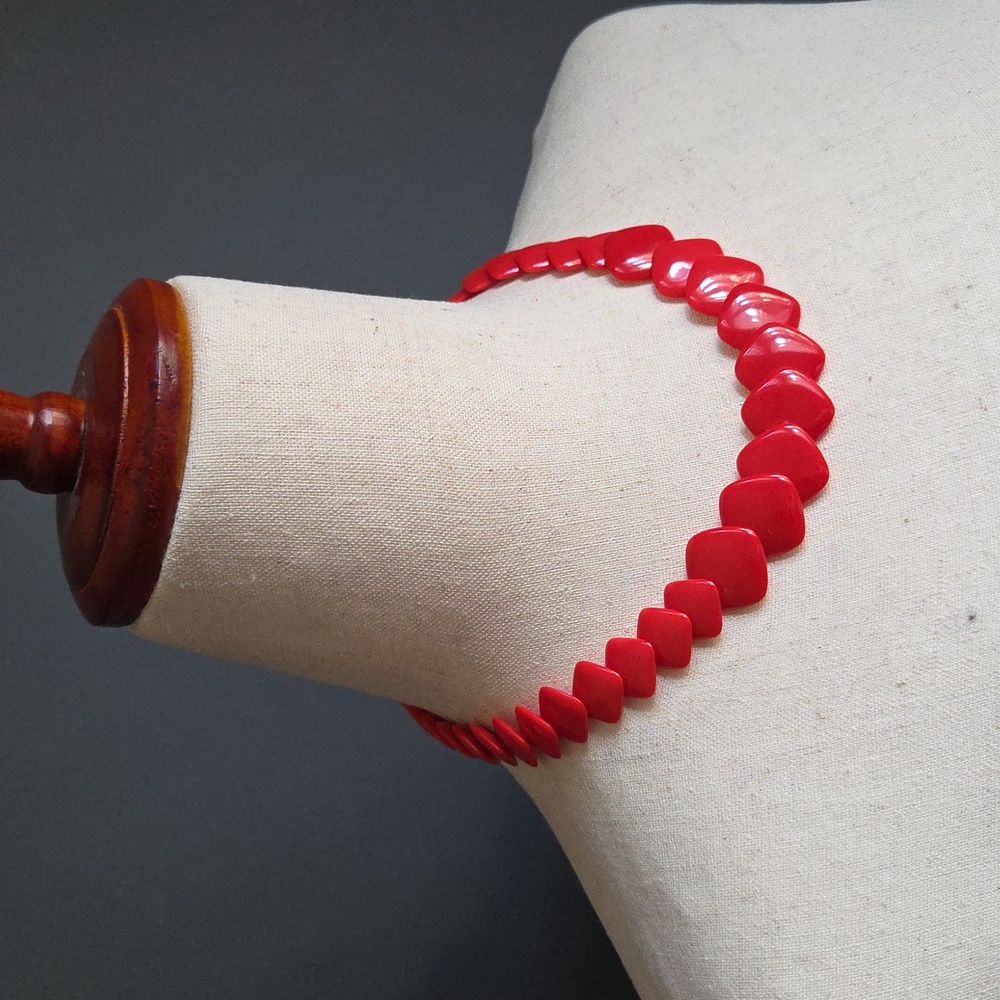 Vintage Red 80's Red Geometric Beaded Necklace
